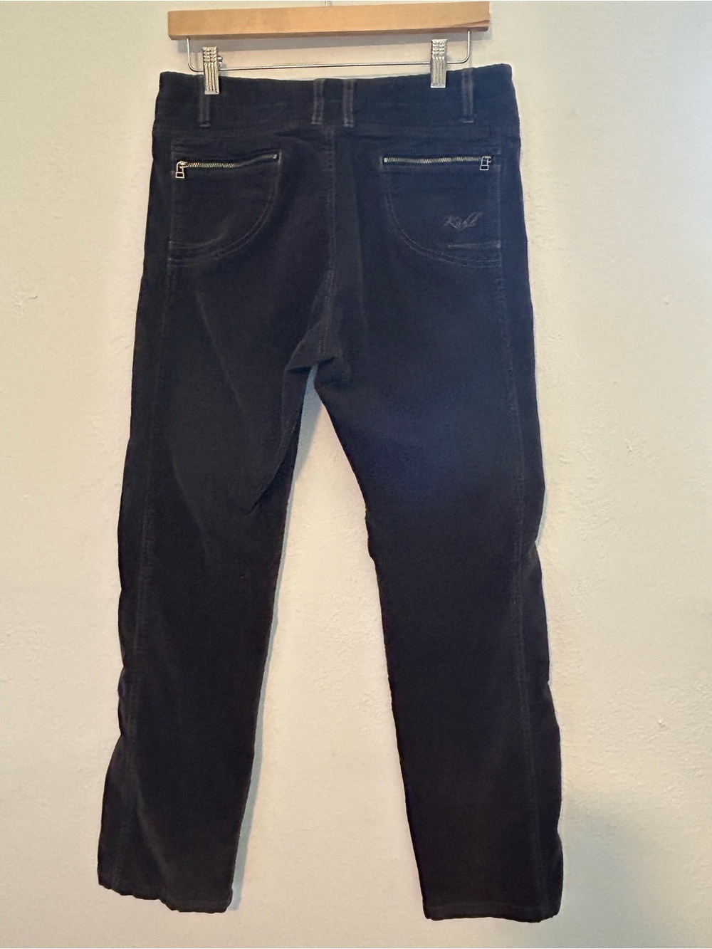 Kuhl Women's Black Corduroy Straight Leg Pants Size 10 Hiking Camping Outdoorsy - Picture 7 of 7